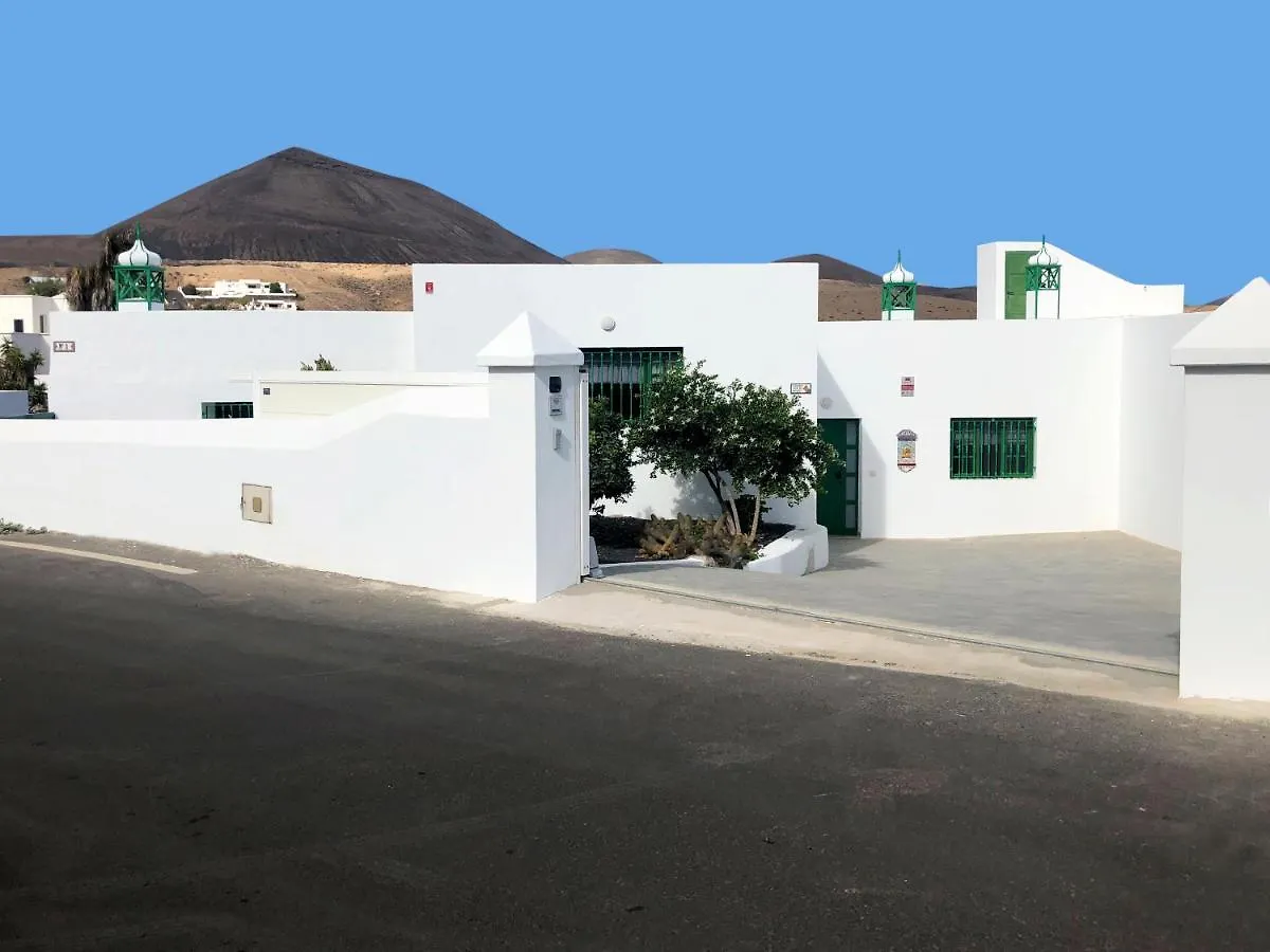Los Abuelos Tías