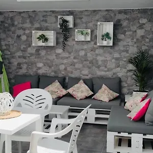 Yale Apartamento